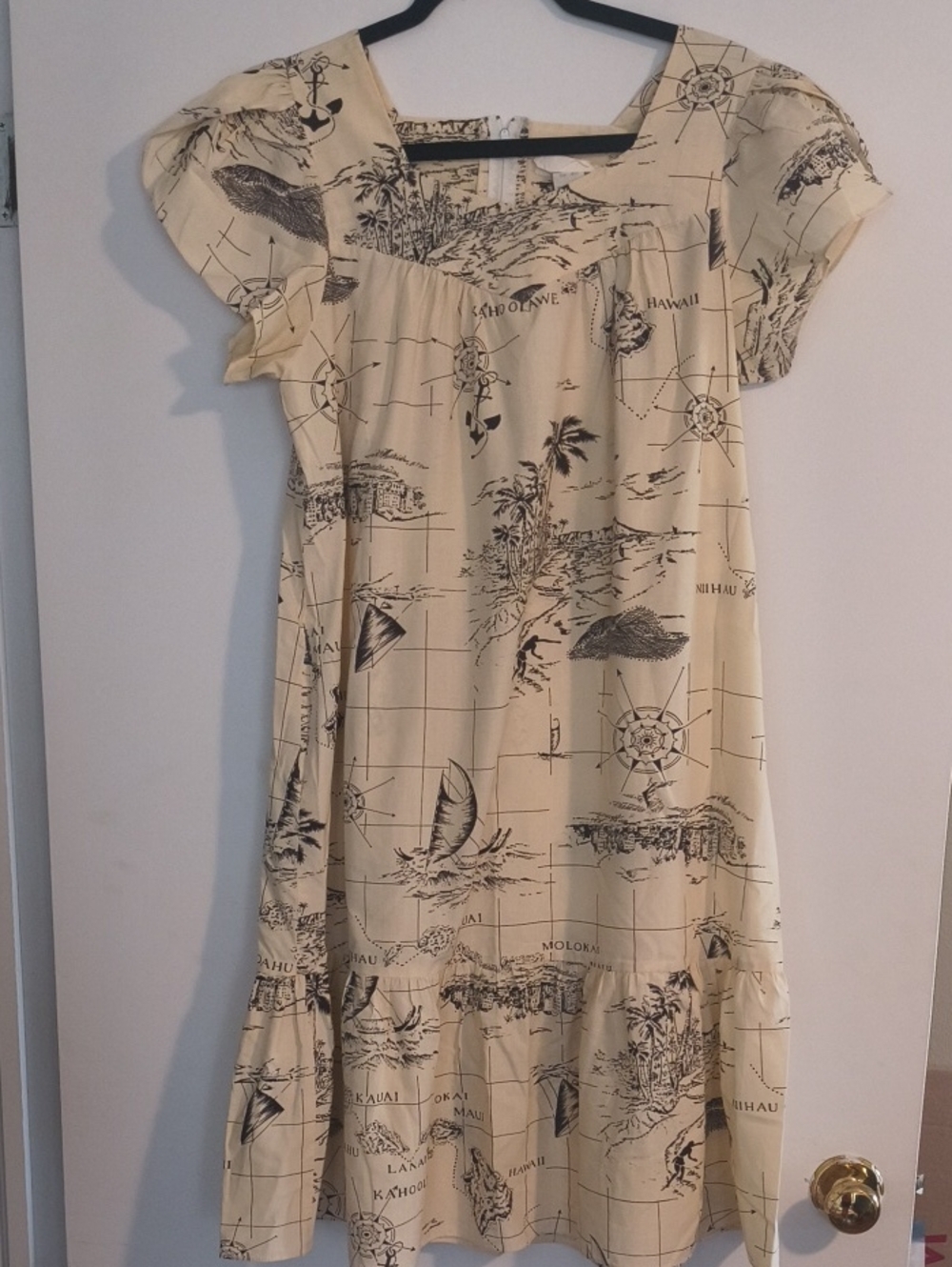 Aloha Hawaiian Fashion Vintage Mumu Cream With Black Size Medium